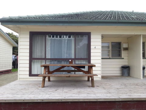 Beachcomber Holiday Units - Accommodation Adelaide 23