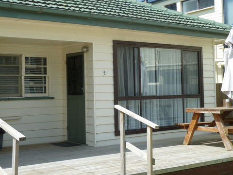 Beachcomber Holiday Units - Accommodation Adelaide 24
