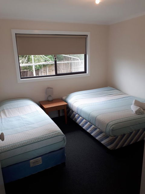 Beachcomber Holiday Units - Accommodation Adelaide 1