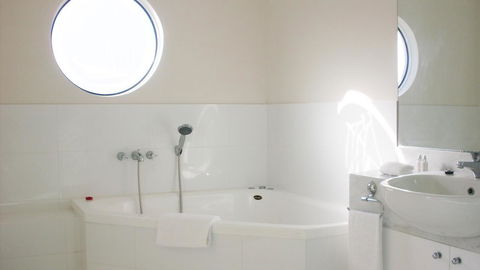 Tintagel - Accommodation Adelaide 4