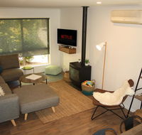 4 Autumn Grove - Accommodation Adelaide