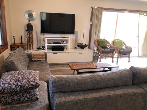 Beautiful, Cosy And Quiet - Accommodation Adelaide 2