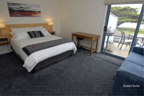 Seascape Accommodation - Accommodation Adelaide 10