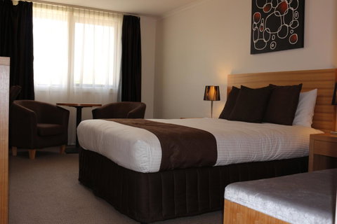 Bairnsdale International - Accommodation Adelaide 21