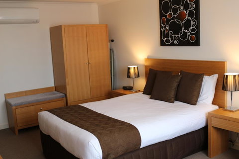 Bairnsdale International - Accommodation Adelaide 14