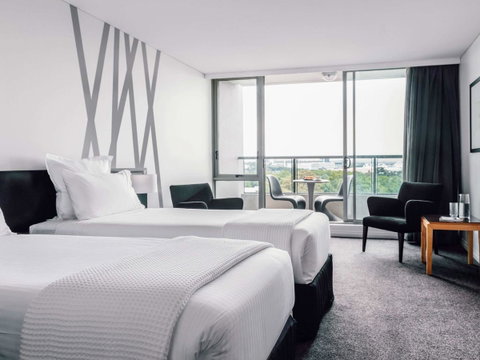 Quay West Suites Melbourne - Accommodation Adelaide 8