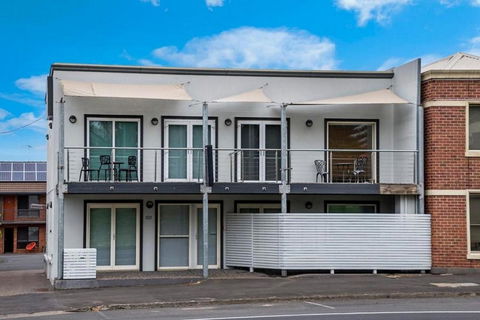 Apartments 521 - Accommodation Adelaide 2