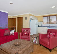 THE BOARDROOM ON BANKSIA - 11 Banksia Ave Bonny Hills - Accommodation Adelaide