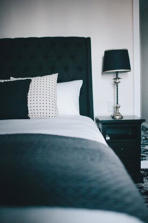 The Commercial Boutique Hotel - Accommodation Adelaide 3