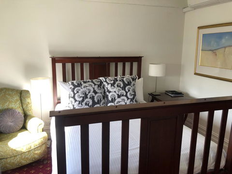 The Corner Hotel Alexandra - Accommodation Adelaide 3