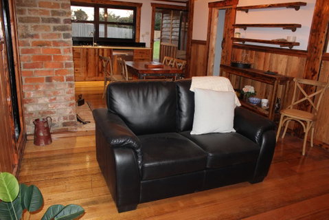 The Cottage - Accommodation Adelaide 2
