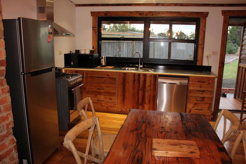 The Cottage - Accommodation Adelaide 1