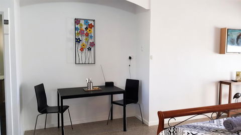 The Courtyard - Accommodation Adelaide 2