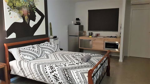 The Courtyard - Accommodation Adelaide 1
