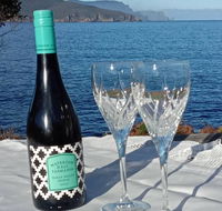 the cove... on the rocks at Port Arthur - Accommodation Adelaide