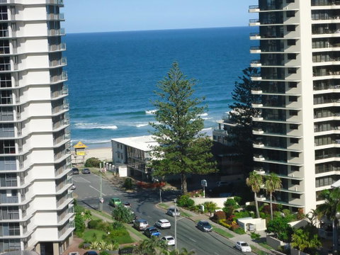 The Crest Apartments - Accommodation Adelaide 0