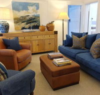 The Dewhurst - Sophisticated Entire CBD Apartment - Accommodation Adelaide