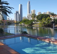 The Emerald Surfers Paradise - Accommodation Adelaide