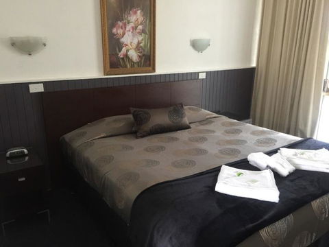 The Esplanade Motel - Accommodation Adelaide 1