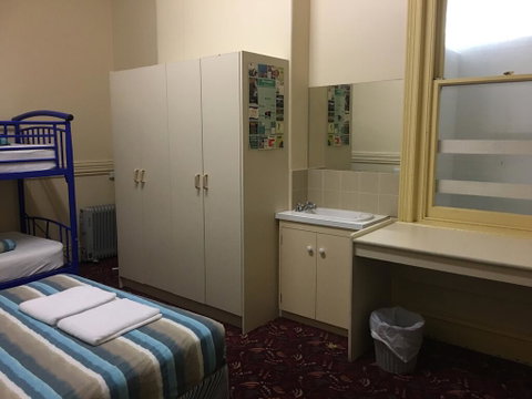 The Formby Hotel - Accommodation Adelaide 1