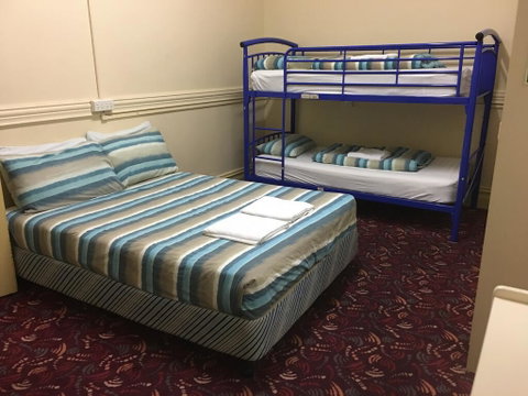 The Formby Hotel - Accommodation Adelaide 2