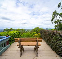 The Hillside House - Accommodation Adelaide