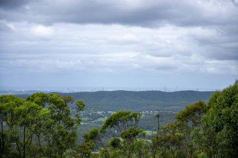 The Hillside Villa - Accommodation Adelaide 1