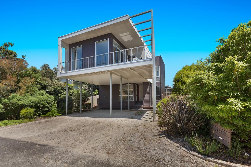 Apollo Bay VIC Accommodation Adelaide