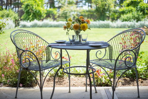 The Loch, An Idyllic Country Escape - Accommodation Adelaide 2