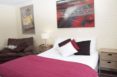 The Mews Motel - Accommodation Adelaide 3