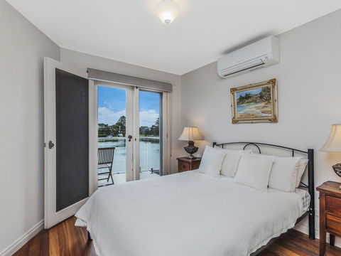 The Moorings - Accommodation Adelaide 1