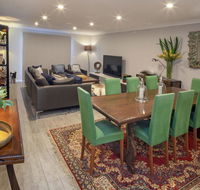 The Mountain House - Accommodation Adelaide
