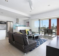 The Pilotage 2 - on Clarence street - Accommodation Adelaide