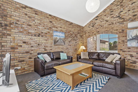 The Pines 5 - Accommodation Adelaide 2