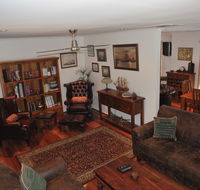 The Pommy Tree - Accommodation Adelaide