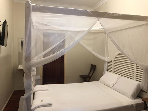 The Prince Of Wales - Accommodation Adelaide 3