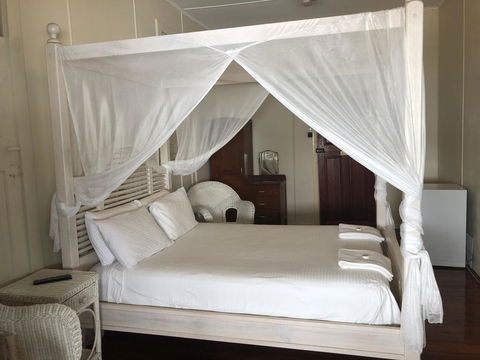 The Prince Of Wales - Accommodation Adelaide 2