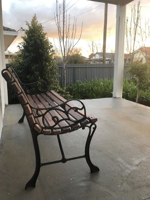 The Rested Guest 3 Bedroom Cottage West Wyalong - Accommodation Adelaide 2