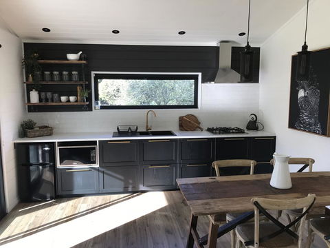 The Retreat - Accommodation Adelaide 2