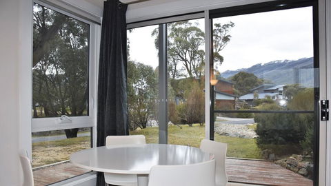 The Retreat - Crackenback Resort - Accommodation Adelaide 3