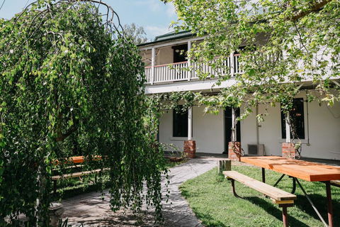 The Robin Hood Inn - Accommodation Adelaide 0