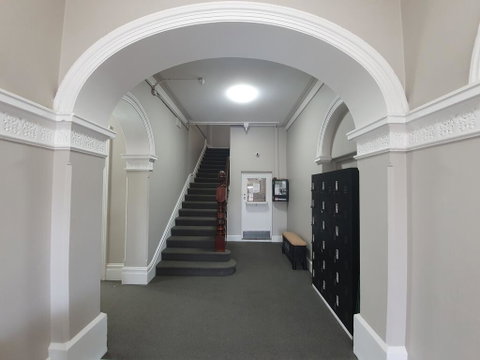 The Royal Hotel - Accommodation Adelaide 1