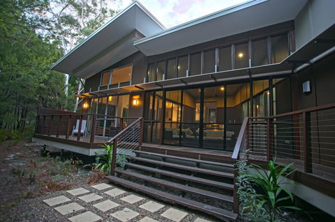 The Sanctuary - Accommodation Adelaide 0