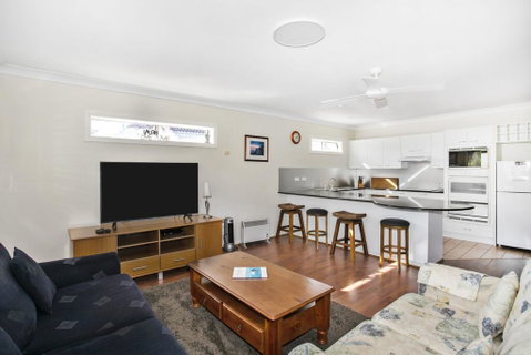 The Sands - 4/46 Jones Avenue Mollymook - Accommodation Adelaide 0