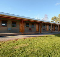 The Silverton Hotel - Accommodation Adelaide