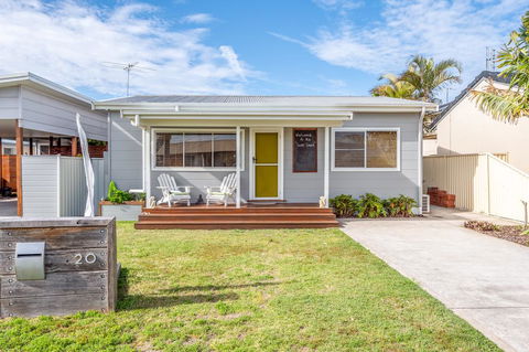 The Surf Shack - Accommodation Adelaide 0