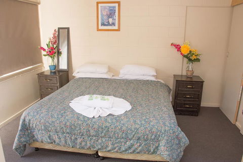 The Swiss Motel - Accommodation Adelaide 2