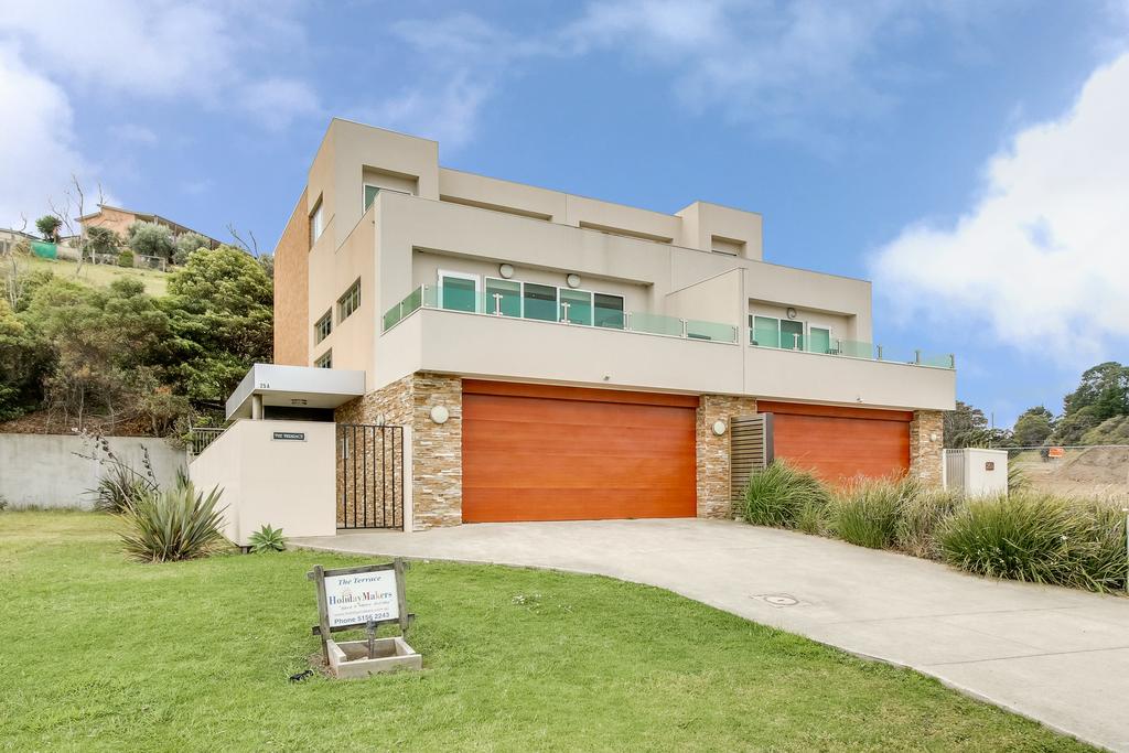 Lakes Entrance VIC Accommodation Adelaide