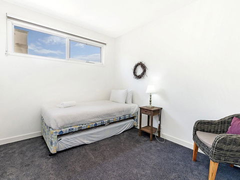 The Townhouse - Accommodation Adelaide 3
