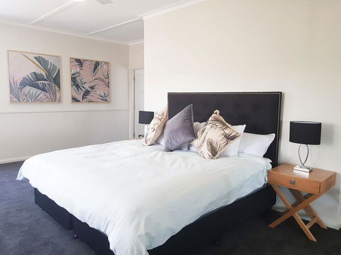 Theme Park Villas - 3 Min Drive To Movie World - Accommodation Adelaide 0